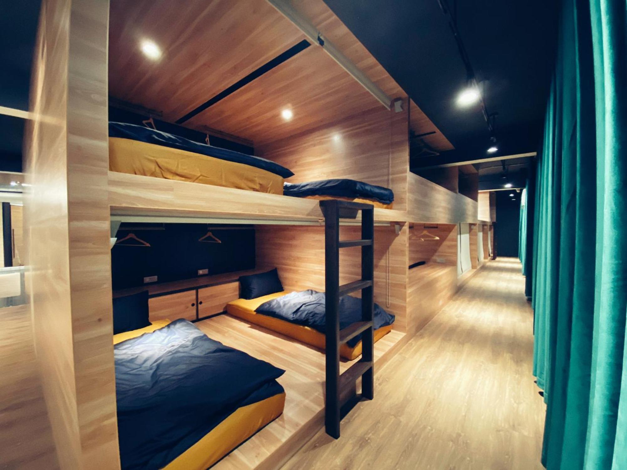 Perbed Hostel-Taichung Station Экстерьер фото