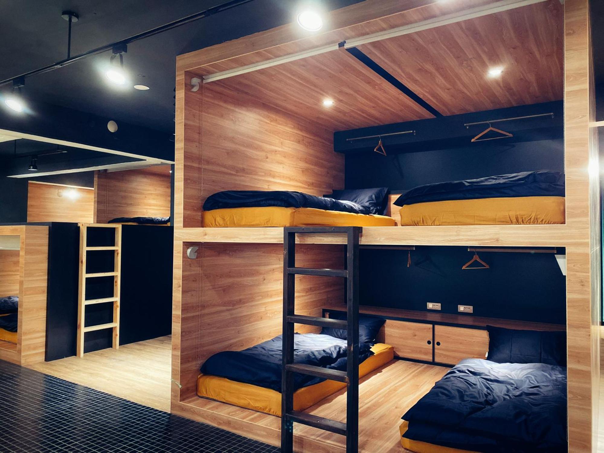 Perbed Hostel-Taichung Station Экстерьер фото