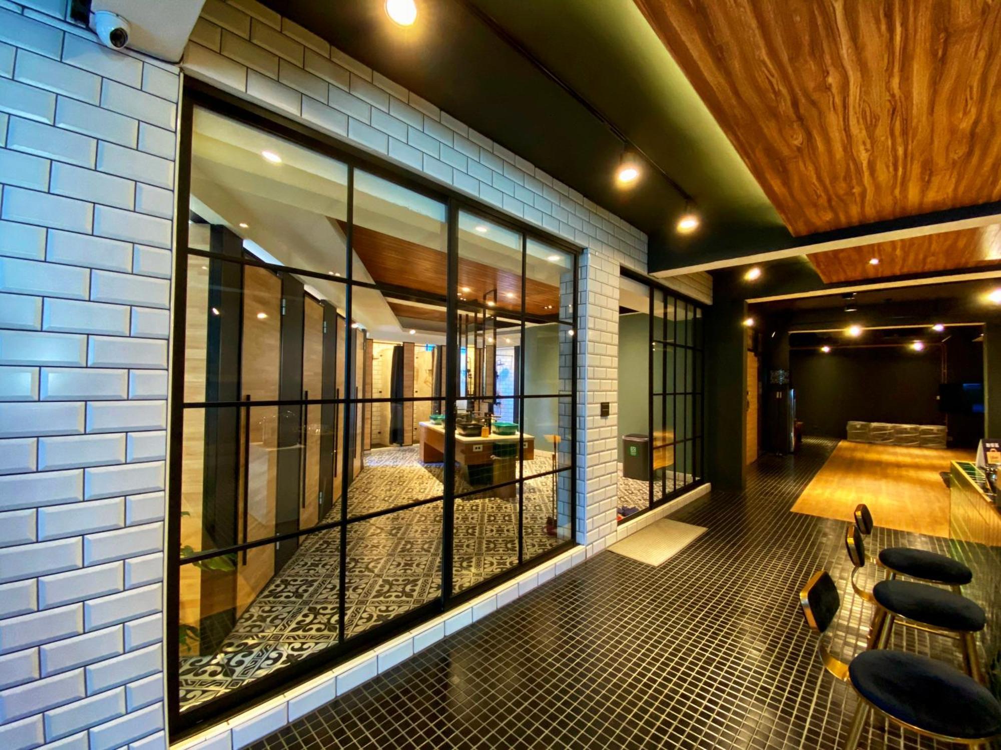 Perbed Hostel-Taichung Station Экстерьер фото